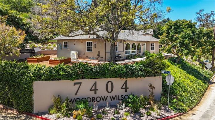 Property Photo:  7404 Woodrow Wilson Drive  CA 90046 