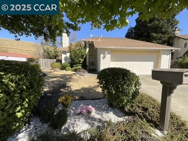 Property Photo: 403 Gerald Court CA 94510