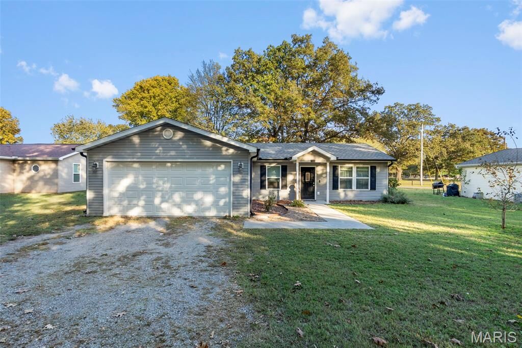 Property Photo: 607 Mandeville Street MO 63771