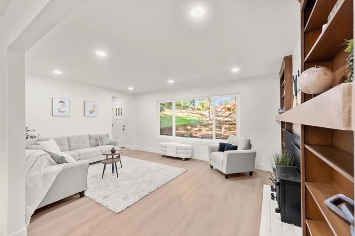 Property Photo: 3038 Merrywood Circle CA 95682