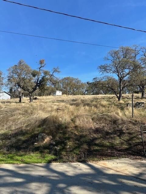 Property Photo: 3930 Dunn Road CA 95252