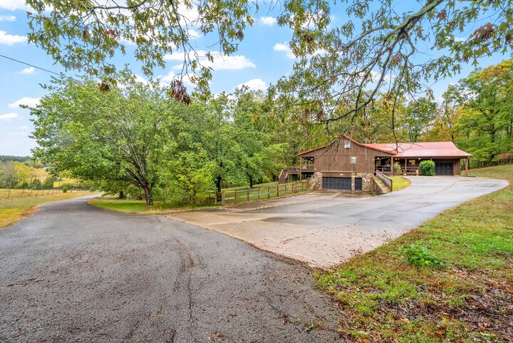 Property Photo:  3880 Witty Ln  KY 42240 