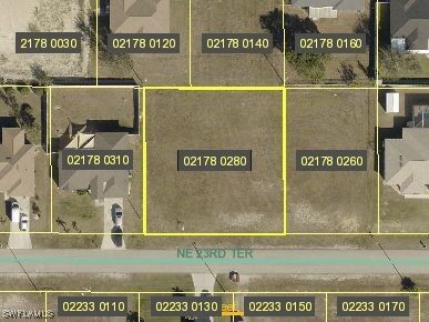 Property Photo:  1627 NE 23rd Terrace  FL 33909