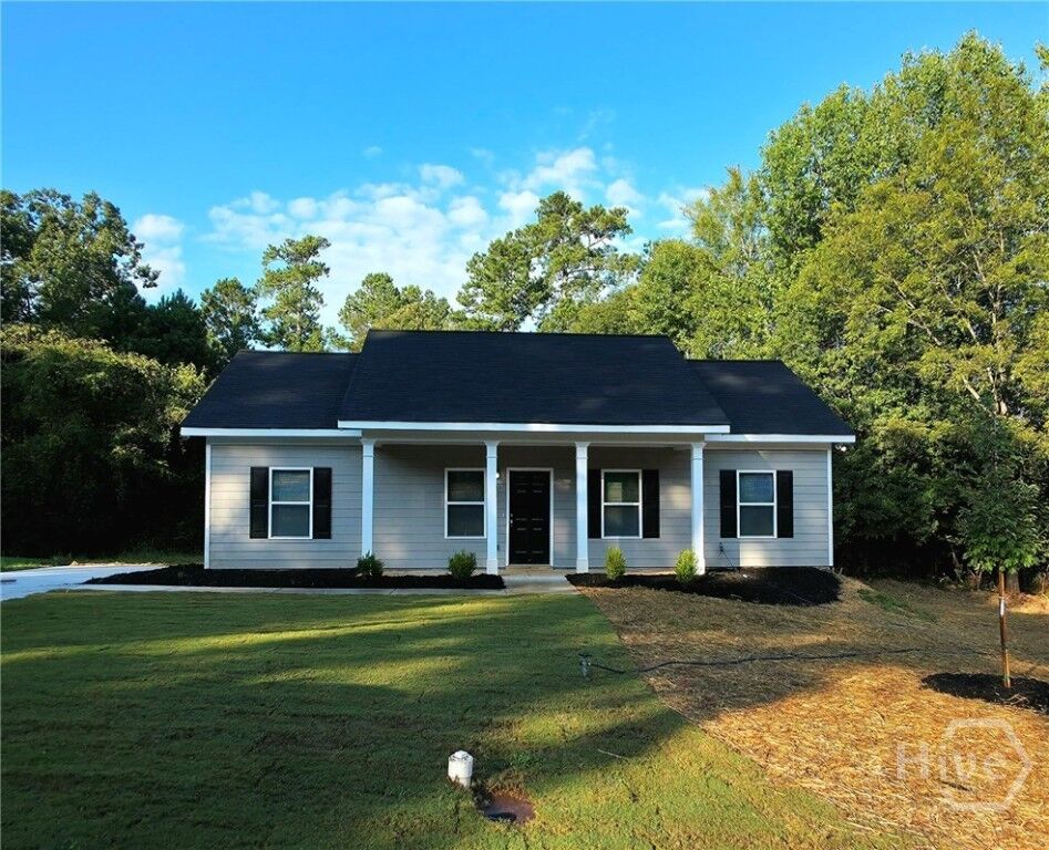 Property Photo: 123 Martin Court GA 30601