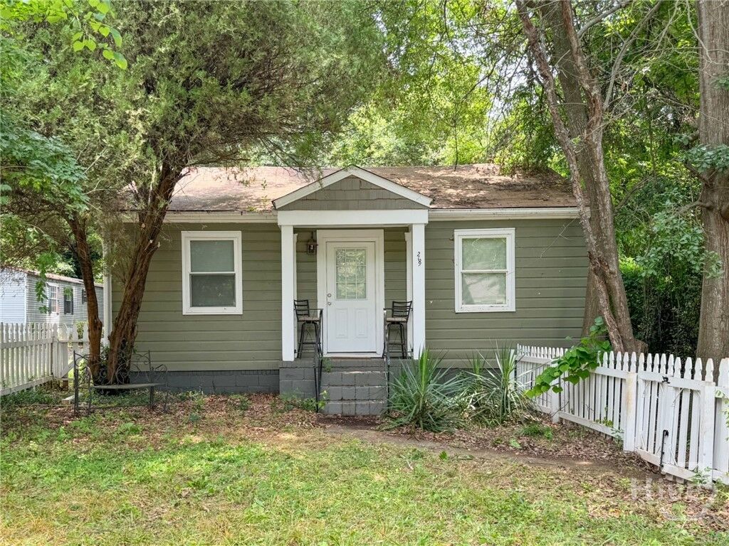 Property Photo: 269 Magnolia Street GA 30606