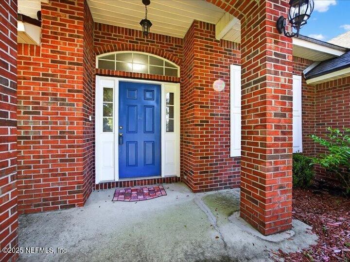 Property Photo:  3204 Wandering Oaks Drive  FL 32065