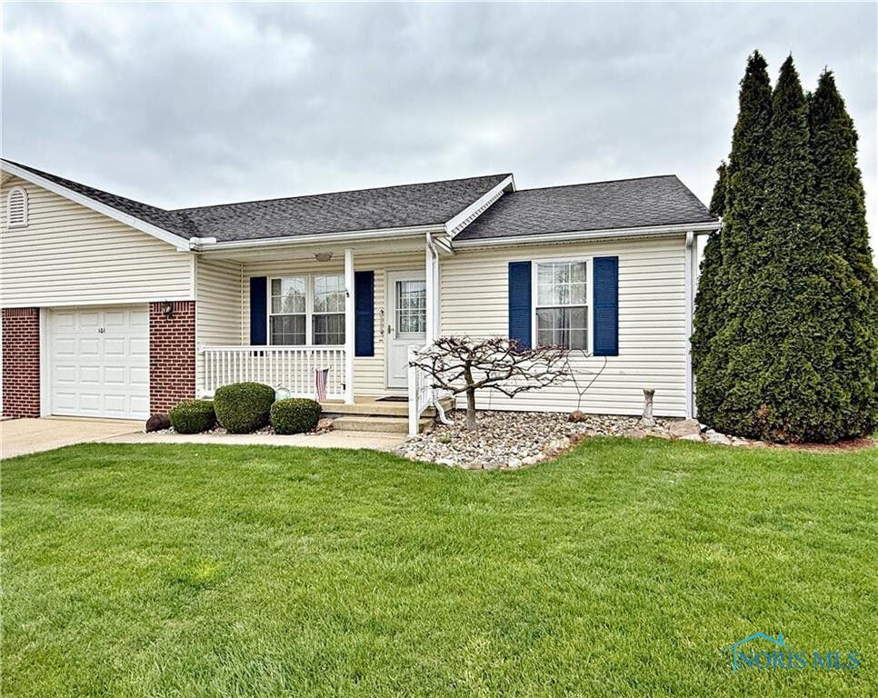 Property Photo:  101 E Teakwood Court  OH 44883 