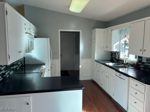 Property Photo:  2667 Eastwood Drive  OH 44691 