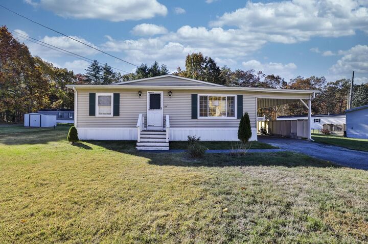 19A Winter Street  Salem NH 03079 photo