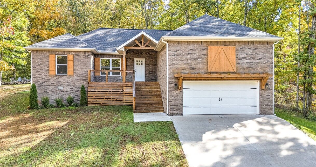 Property Photo: 4 Beal Lane AR 72714