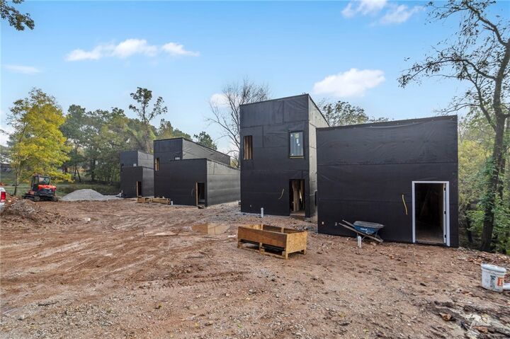 Property Photo:  1244 NW A Street  AR 72712 