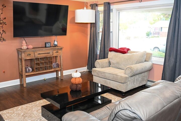 Property Photo:  5 Brookville Ave  MA 02302 