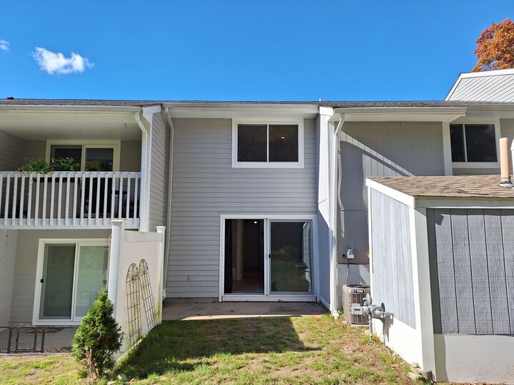 4 Beals Cove Rd F  Hingham MA 02043 photo