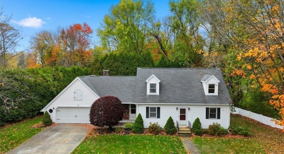 Property Photo:  15 Forest Ridge Ln  MA 01001 