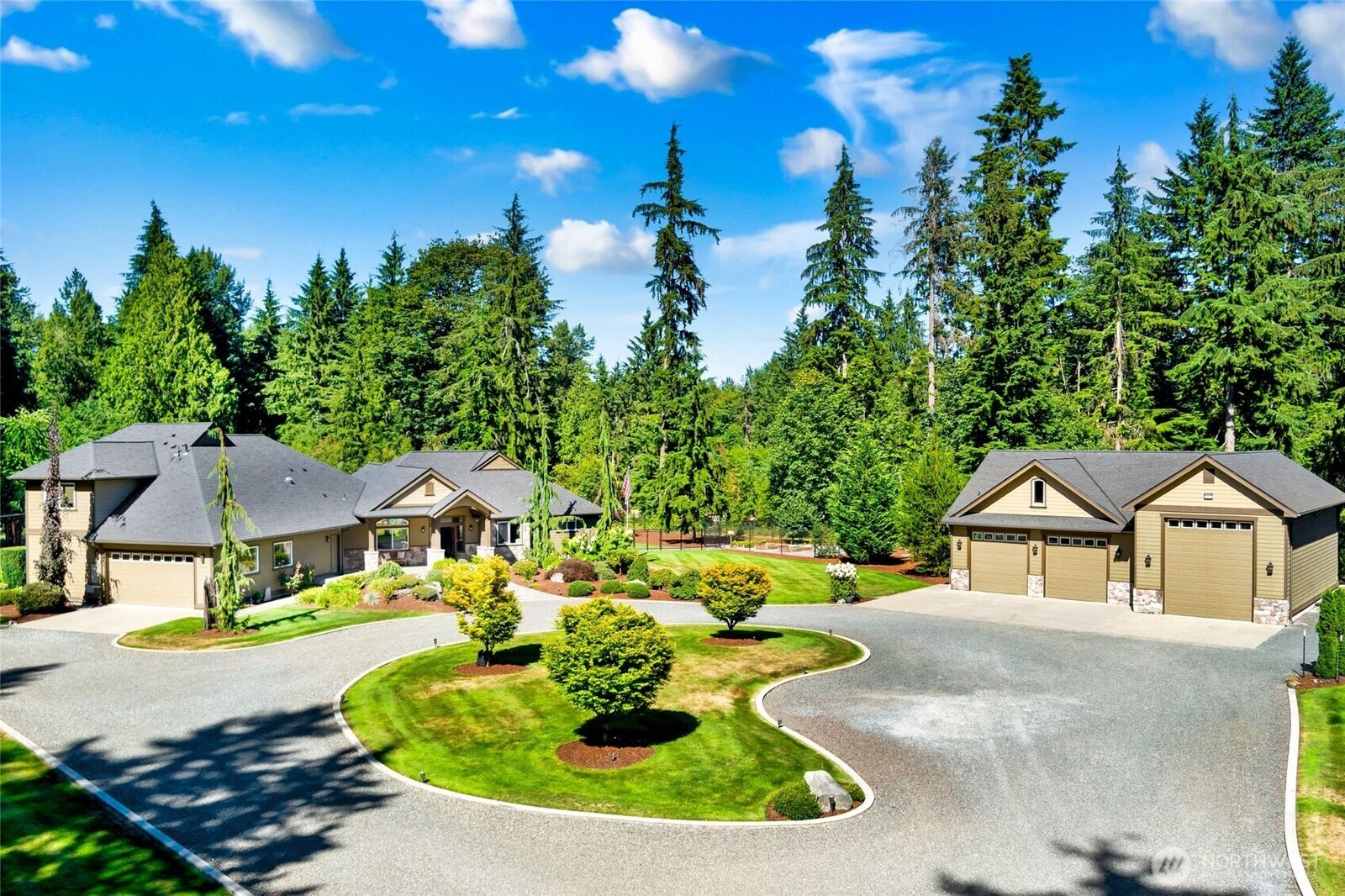 Home for sale in Snohomish: 14331 240th Street SE, Snohomish, WA 98296