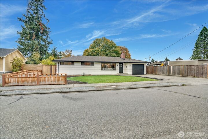 Property Photo:  1128  Lenore Drive  WA 98406 