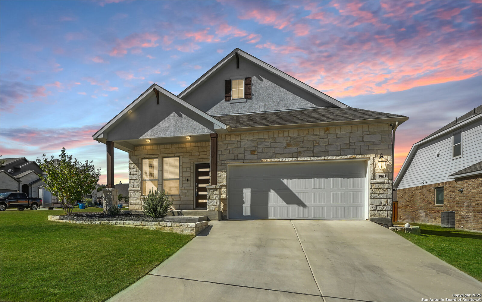 Property Photo: 3903 Gervasi TX 78261