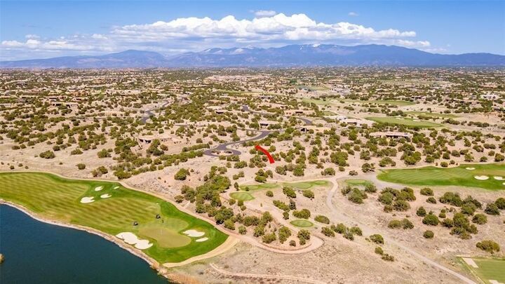 Property Photo:  6 Luna Nueva  NM 87506 