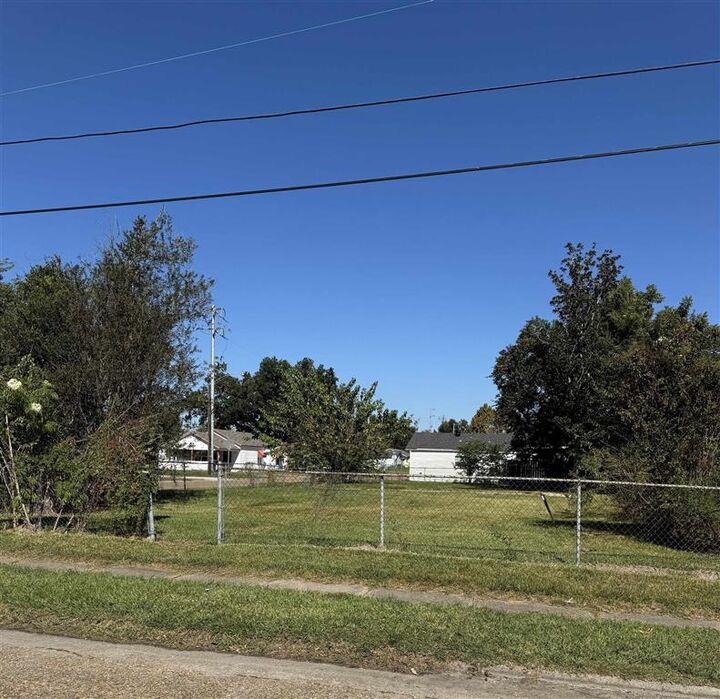 Property Photo:  1001 Fall Street  LA 70601