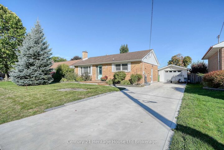 Property Photo: 1061 Elora Road ON N4S 5L9