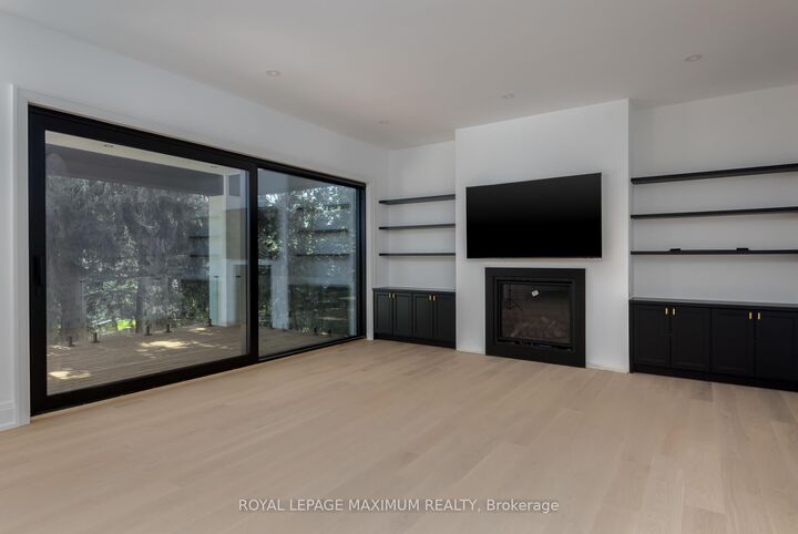 Property Photo: 67 Davidson Drive ON L4L 1M2