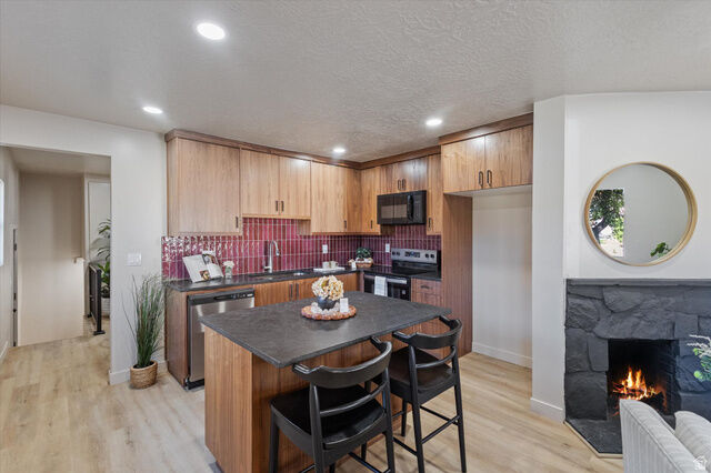 Property Photo:  170 E Wentworth Ave  UT 84115 