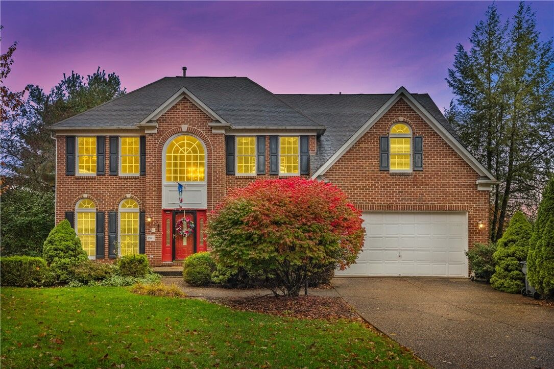 Property Photo: 1800 Scarlett Dr PA 15241