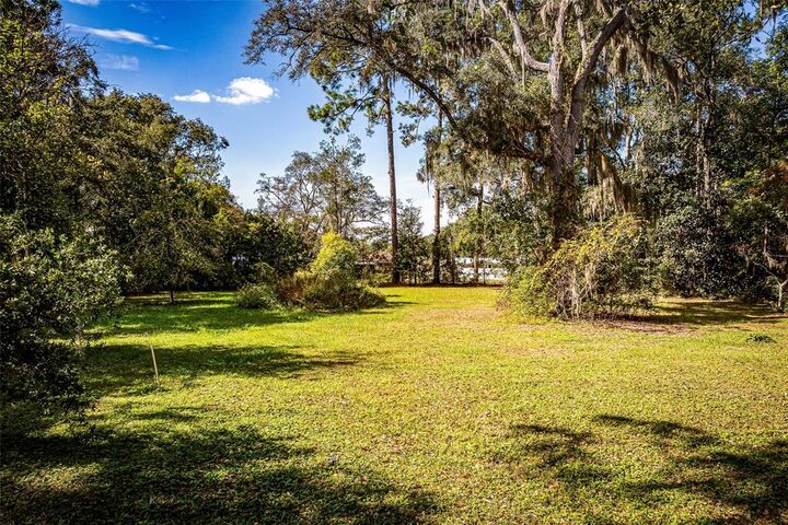 Property Photo: 37054 Pine Street FL 32046