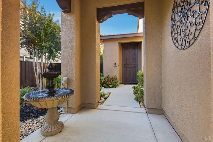 Property Photo:  1009 Chatswood Court  CA 94533 