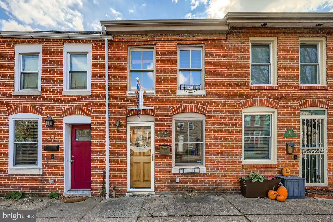 Property Photo:  2433 Fleet Street  MD 21224 
