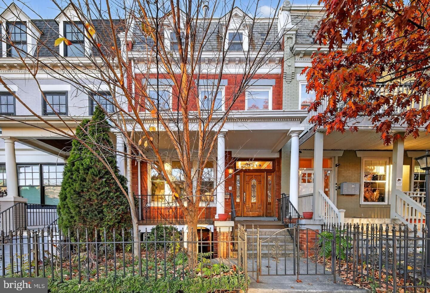 Property Photo:  3644 New Hampshire Avenue NW  DC 20010 