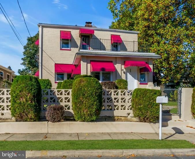 Property Photo:  125 Robbins Avenue  NJ 08638 