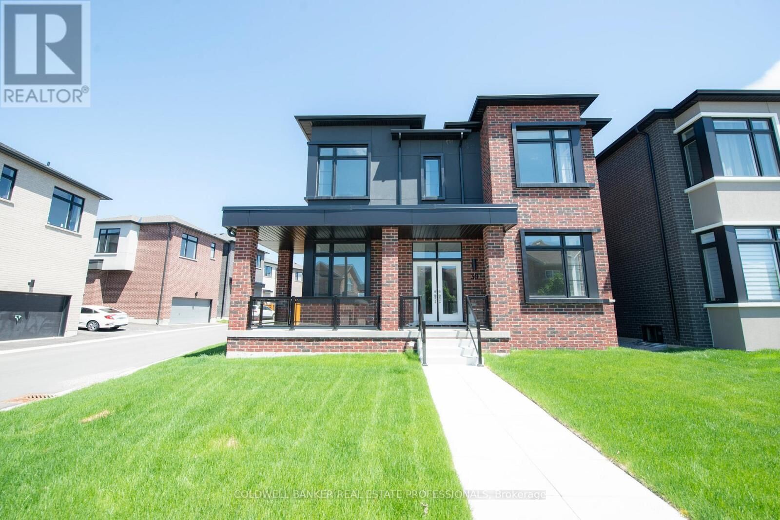 Property Photo: 39 Golden Fern Street ON L6B 0V3