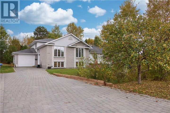 Property Photo: 2779 Algonquin ON P3E 4X7