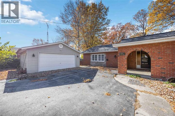 Property Photo: 700 Murray Street ON N8A 1W3