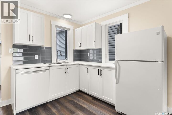 Property Photo:  2211 McDonald Street  SK S4N 2Y9 