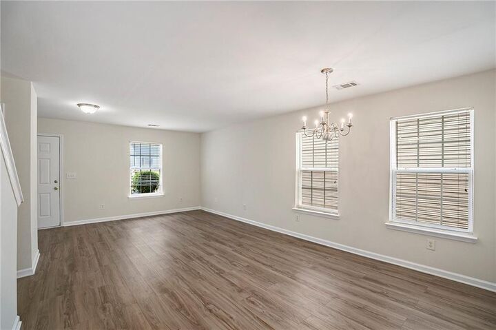 Property Photo: 3015 Whittier Way 3015 GA 30040