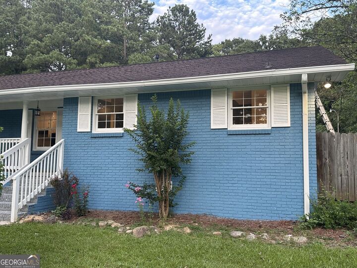 Property Photo: 6322 W Fayetteville Road GA 30296