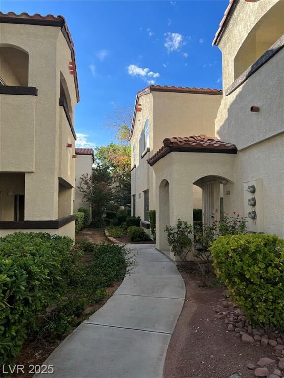 Property Photo:  2975 Bluegrass Lane 1422  NV 89074 