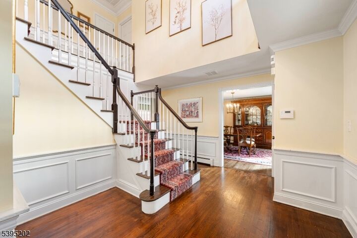 Property Photo:  2 Unami Ln  NJ 07076 