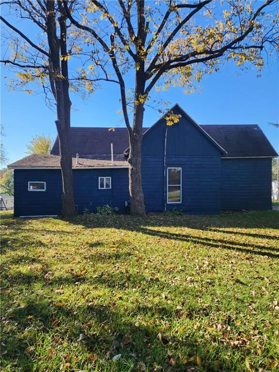 307 N 14th Street  Savannah MO 64485 photo