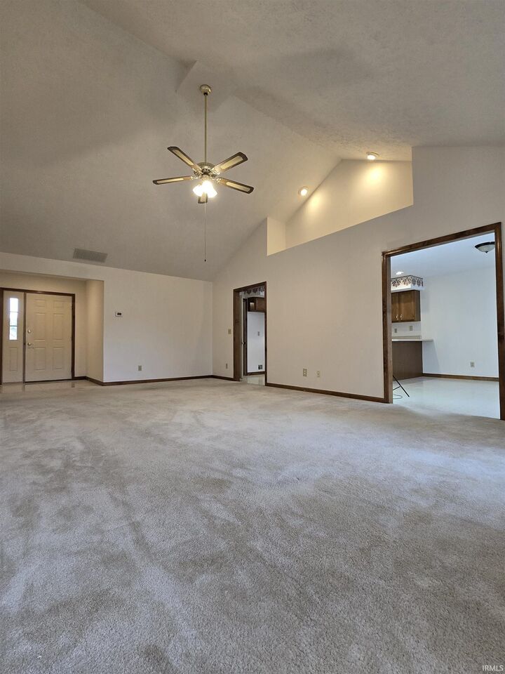 Property Photo:  2944 Elmridge Drive  IN 47711