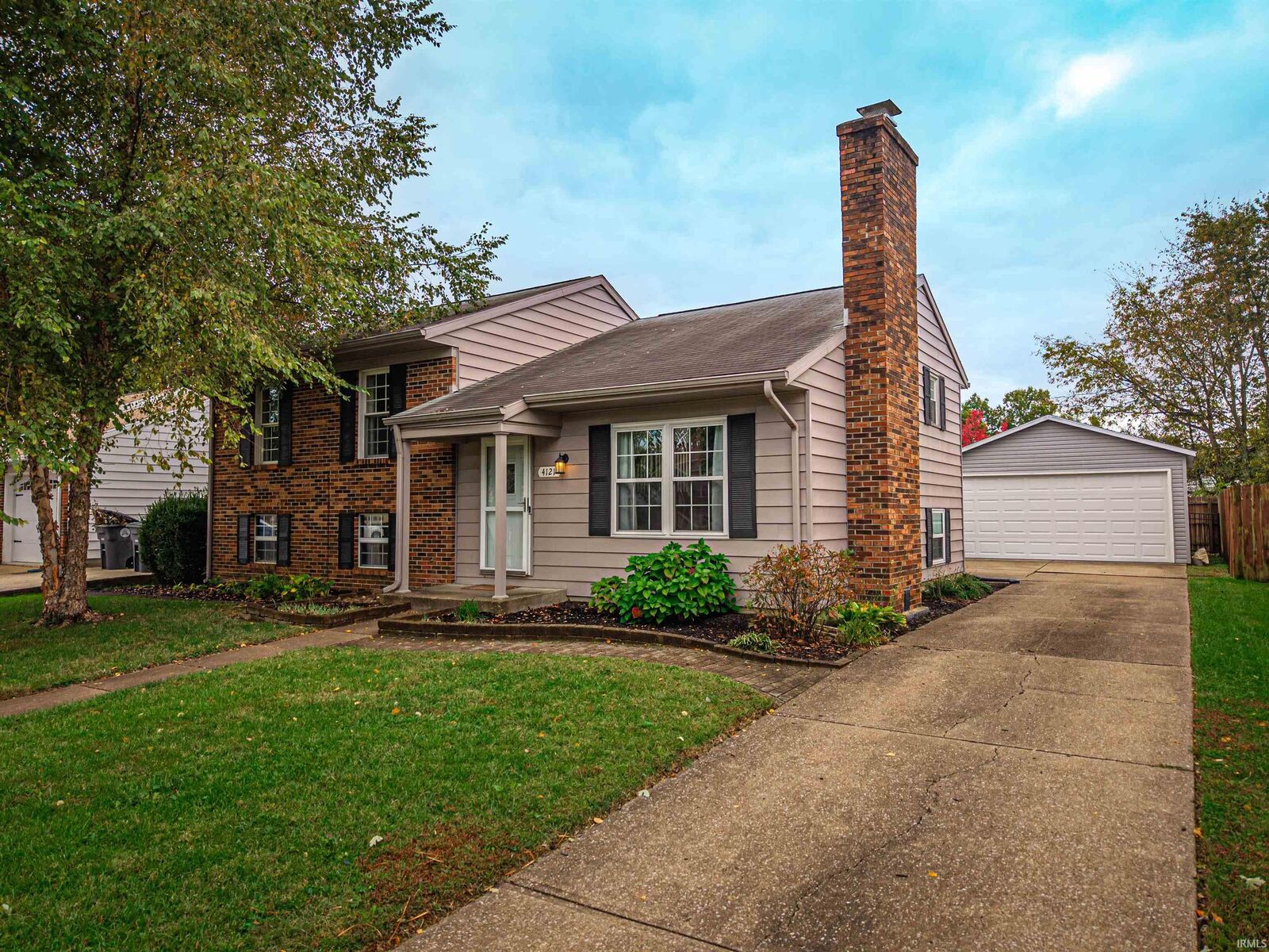 Property Photo:  4121 Deer Trail  IN 47715 