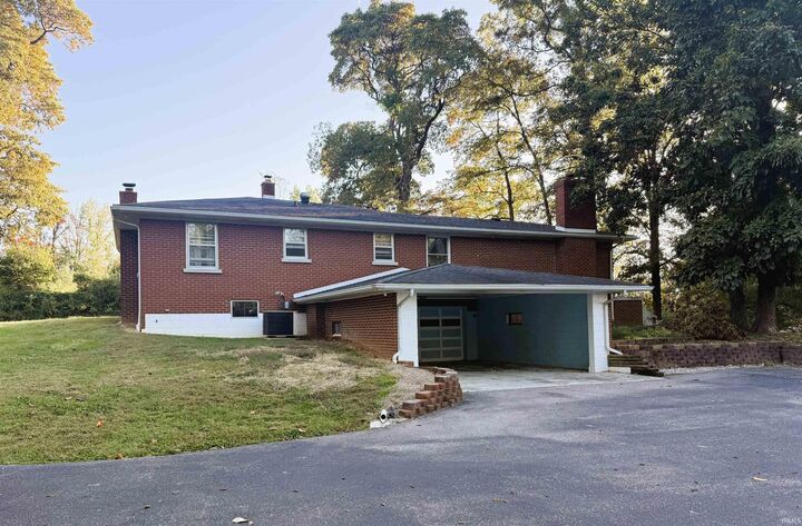 Property Photo:  2622 W 1300 S Road  IN 47639 