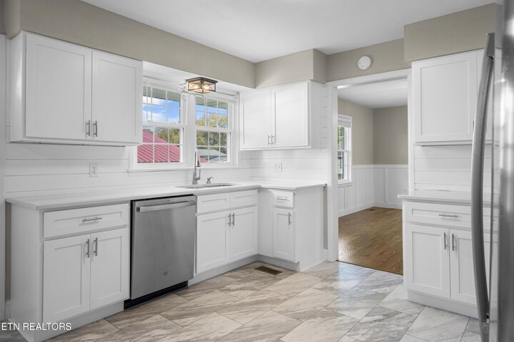 Property Photo: 212 Ellison Rd TN 37766