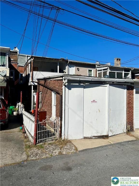 Property Photo: 1416 Chew Street PA 18102