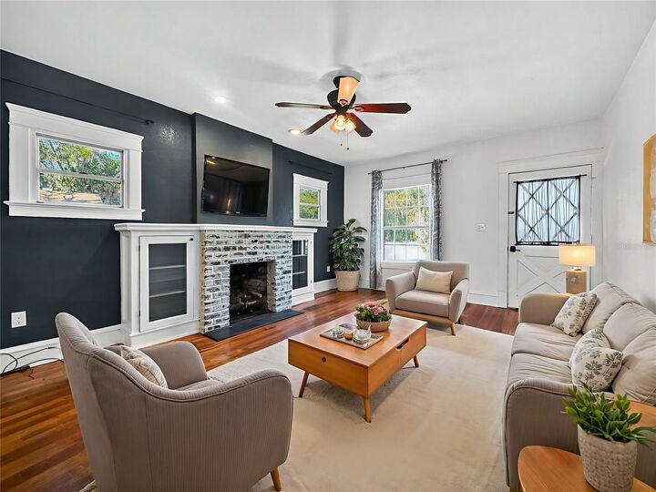 Property Photo:  1016 Washington Avenue  FL 32726 