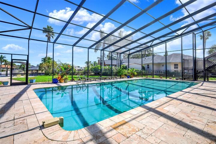 Property Photo:  301 Quay Assisi  FL 32169 