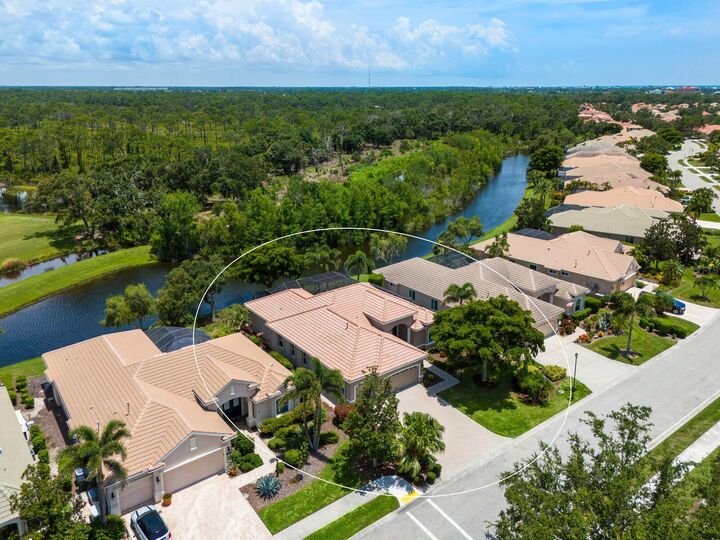 Property Photo:  678 Crane Prairie Way  FL 34229 