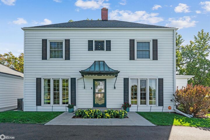 Property Photo: 1618 S 12th Street IA 50158